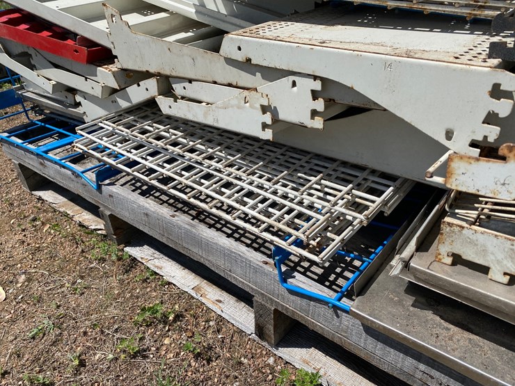 #7435-•-(2)-pallets-of-shelving-(antigo,-wi)-image-7