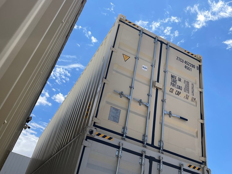 #101-•-40'-high-cube-multi-door-container-image-21