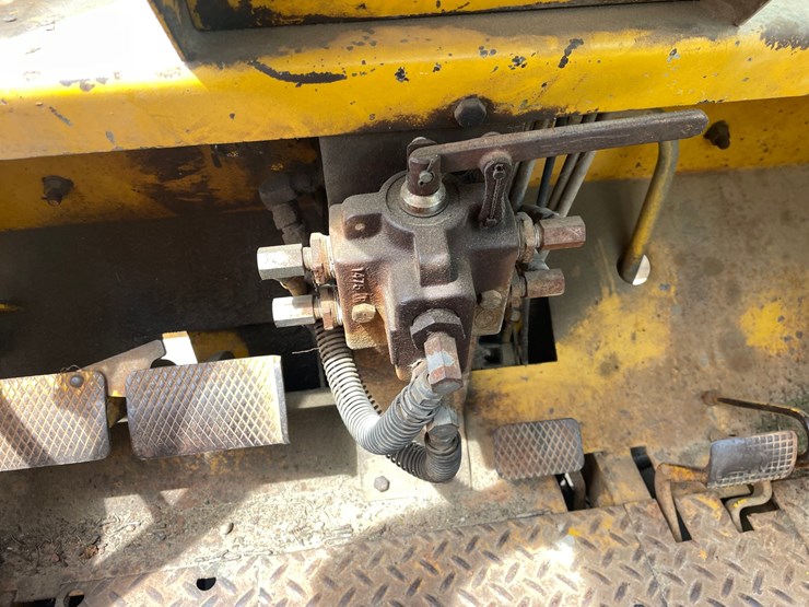 #302-•-liftmaster-rough-terrain-forklift-(boyceville-wi)-image-50