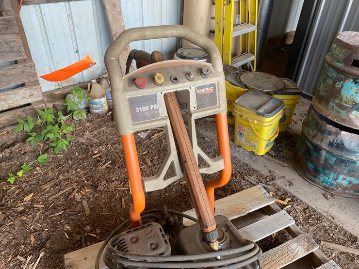 #7072-•-generac-3100-psi-gas-powered-pressure-washer-(deerbrook,-wi)-image-9