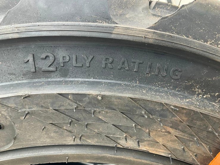 #4050-•-unused-set-of-skid-steer-tires-image-4