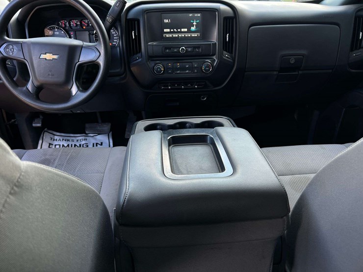 2016-chevrolet-silverado-1500-image-45