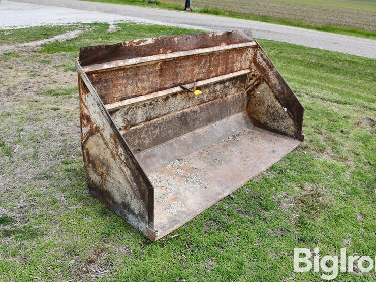8'-snow-pusher-image-3
