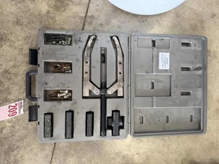 otc-universal-joint-puller-image-1