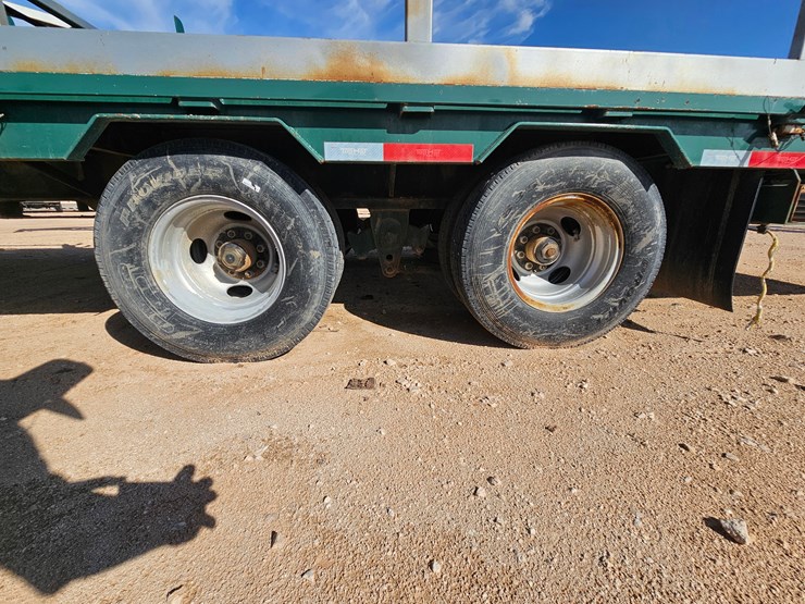 2019-top-hat-trailers-28’-x-102”-t/a-gooseneck-wireline-tool-trailer-image-8