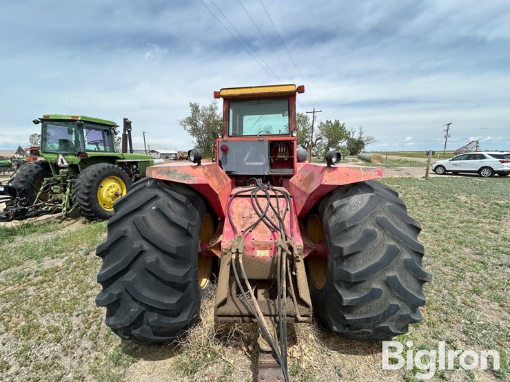 1976-versatile-850-image-6