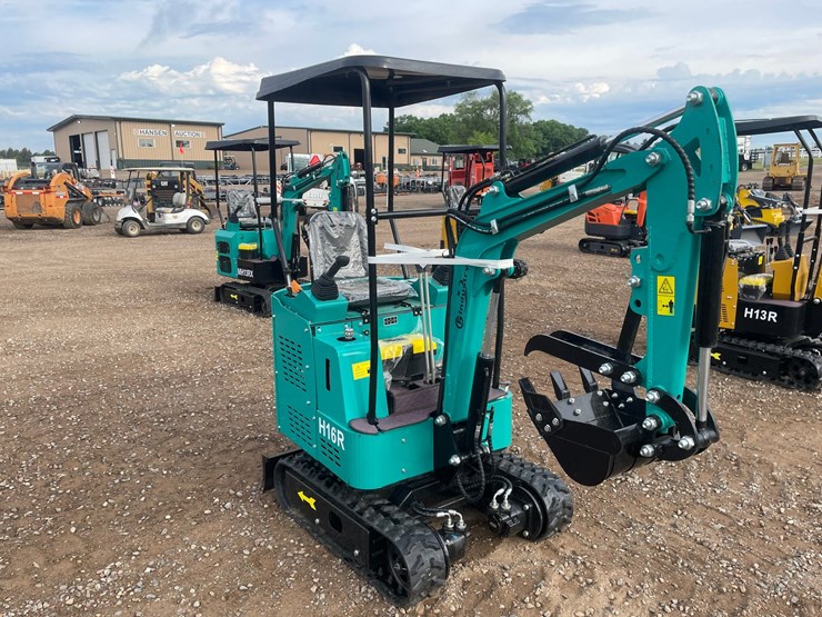 #2021-•-2026-cfg-h16r-mini-excavator-image-4