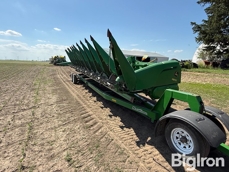 2016-john-deere-612fc-image-1
