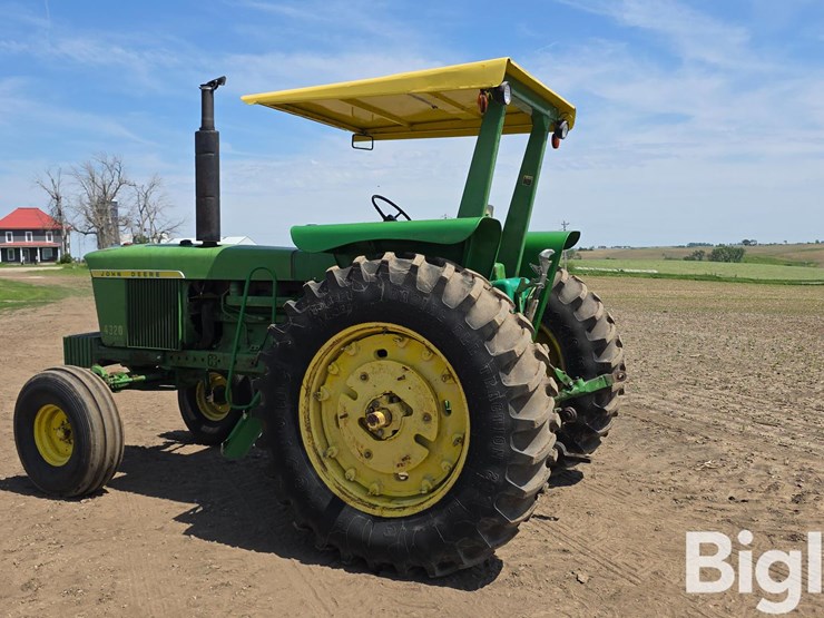 1972-john-deere-4320-image-7