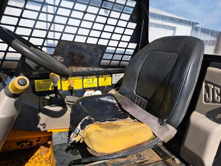 1998-jcb-520-image-12