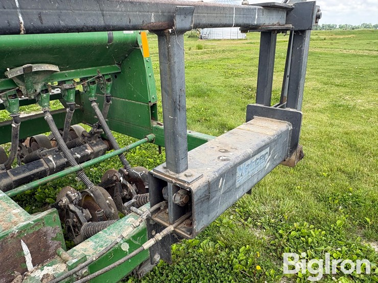 john-deere-750-image-19