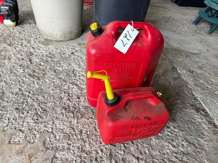 (2)-gas-cans-w/some-fluids-image-1