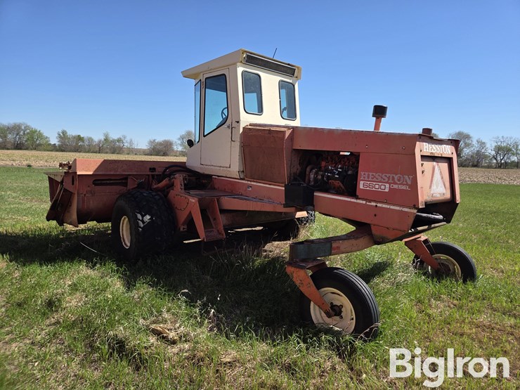hesston-6600-image-7