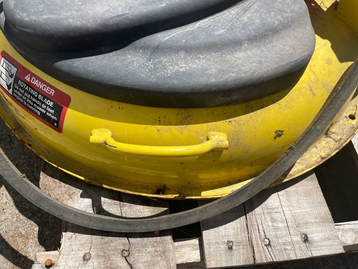 john-deere-freedom-42-image-8