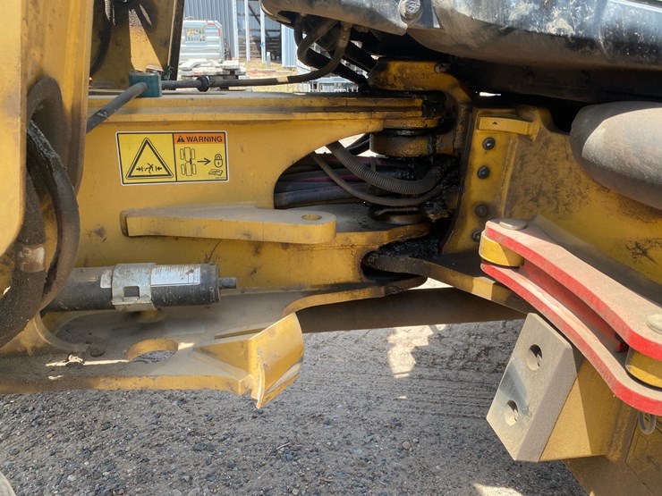 caterpillar-906h2-image-21