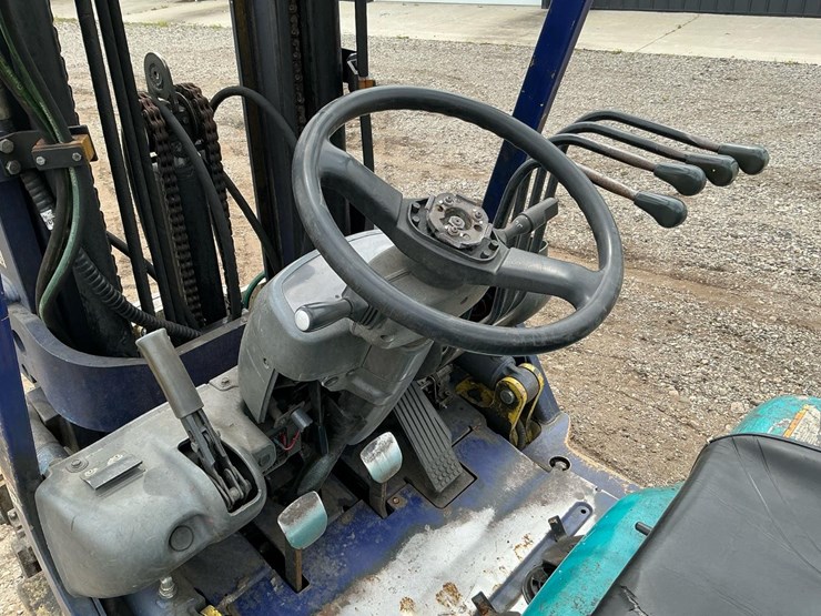 2000-komatsu-fg25st-12-image-17