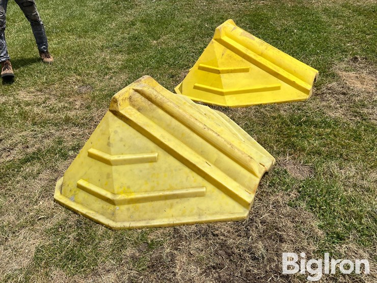 poly-grain-auger-hoppers-image-12