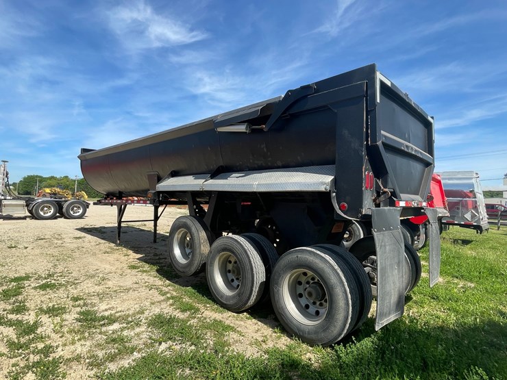 #6154-•-2016-klement-frameless-tri--axle-rock-tub-semi-trailer-(has-title)-image-6