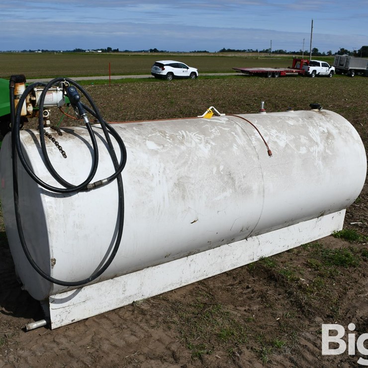 1,000-Gal Fuel Tank