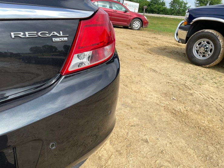 #205-•-2010-buick-regal-cx2-(delay-in-title)-image-26