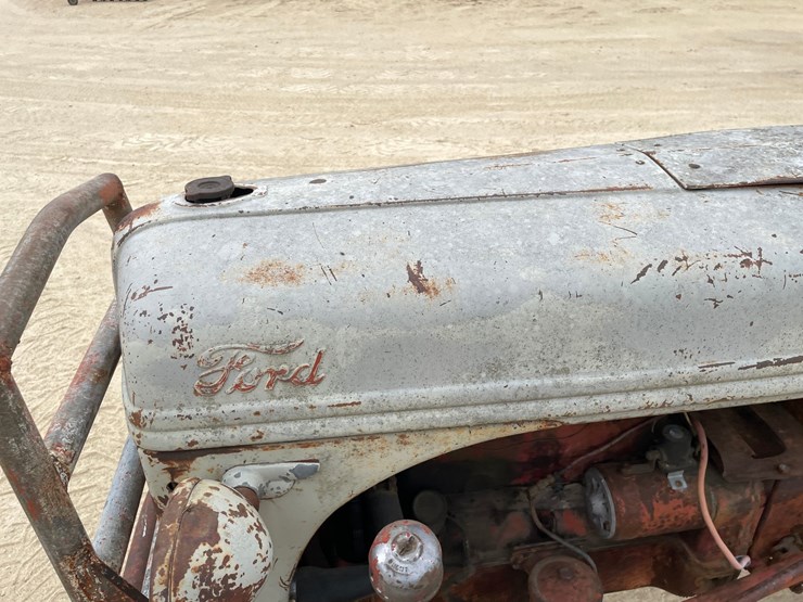 ford-8n-image-12