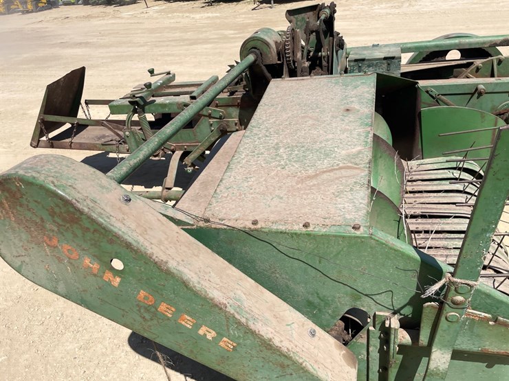 john-deere-14-image-19