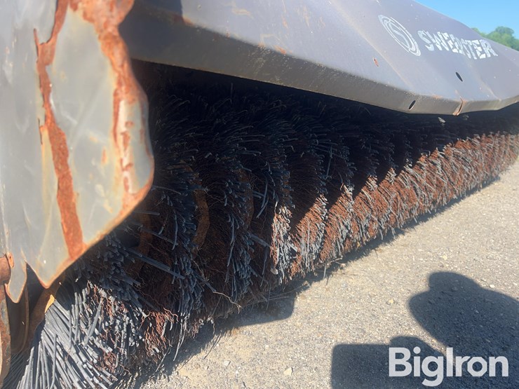 sweepster-22197mh-8’-broom-attachment-image-11