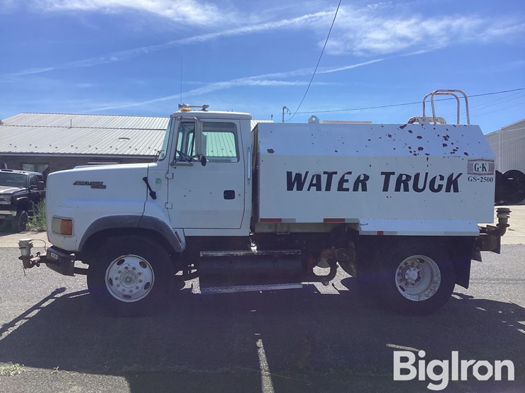 1995-ford-la9000-image-8