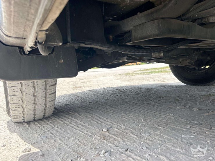 2021-mercedes-benz-sprinter-4500-image-25