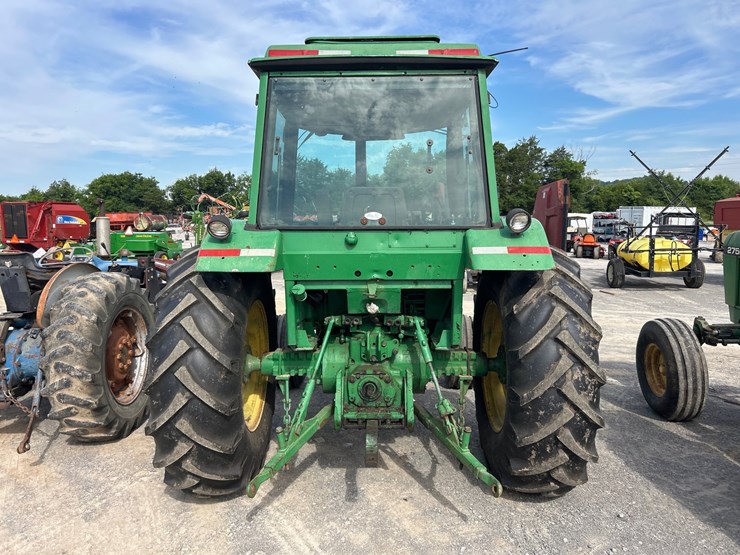 john-deere-2140-image-5