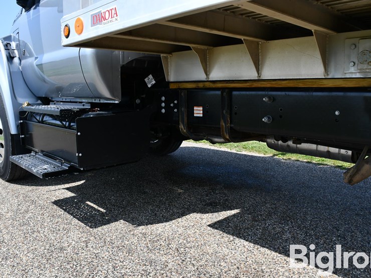 2025-ford-f750-image-20