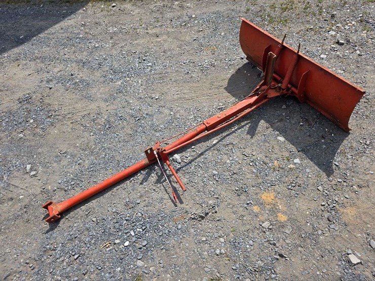 massey-ferguson-12-image-2