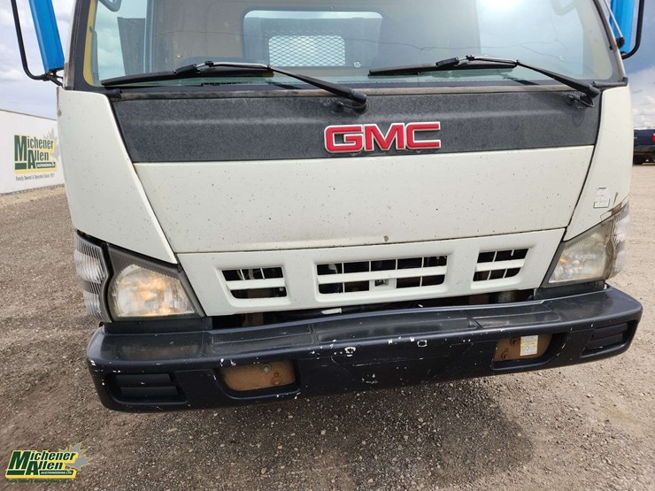 2007-gmc-w4500-image-23