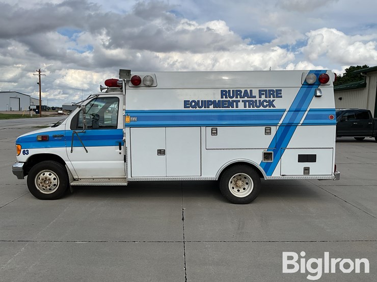 1996-ford-e350-image-8
