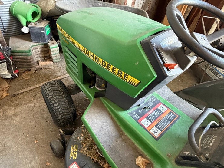 john-deere-38-image-4