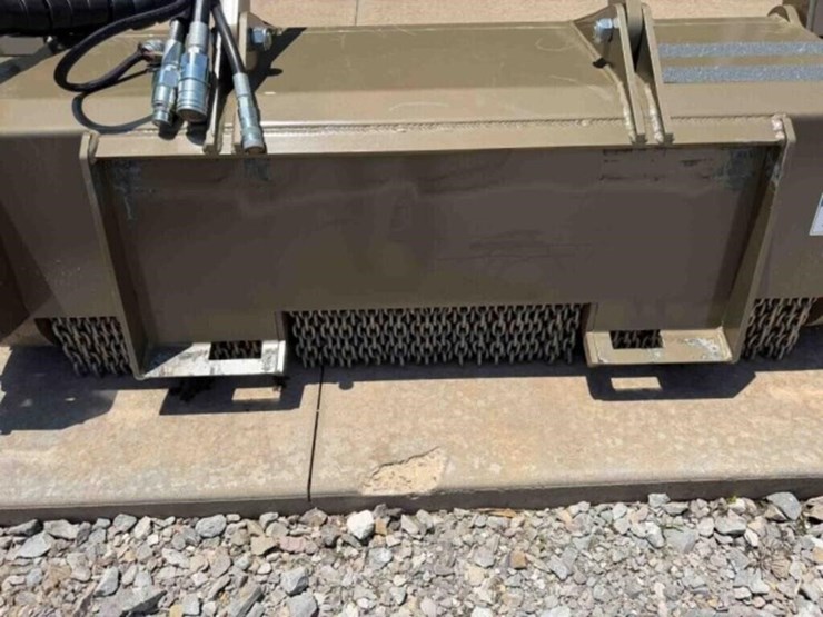 2021-dfm-mastodon-mulcher-image-4