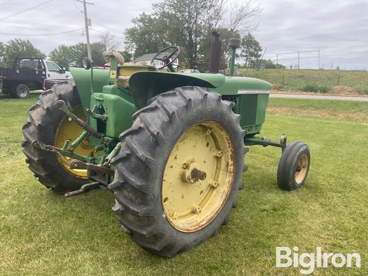 1961-john-deere-3010-image-5