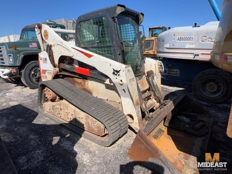 2017-bobcat-t870-image-4
