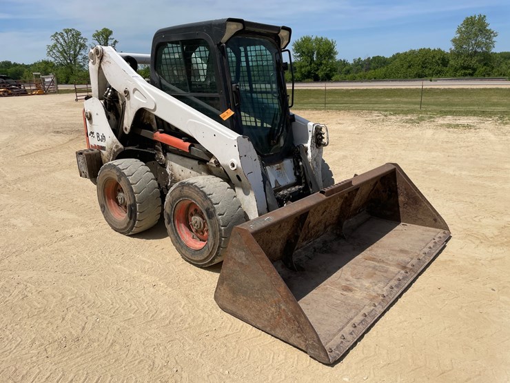 2013-bobcat-s650-image-3