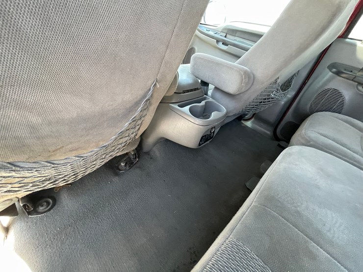2002-ford-excursion-image-22