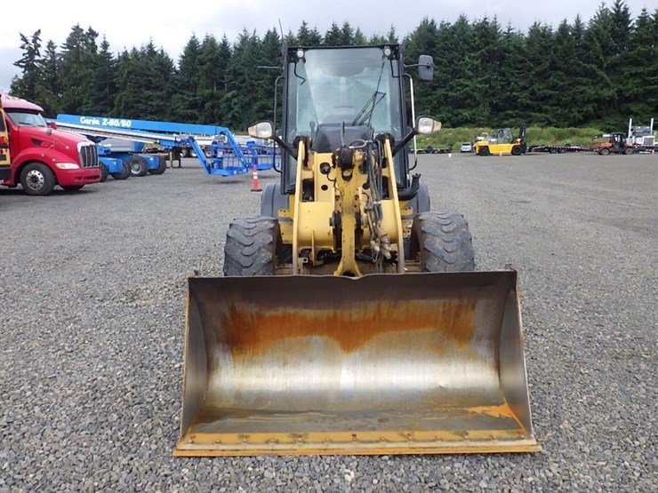 caterpillar-908m-image-2