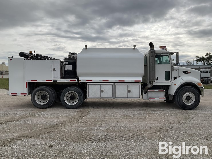 2008-peterbilt-340-image-4