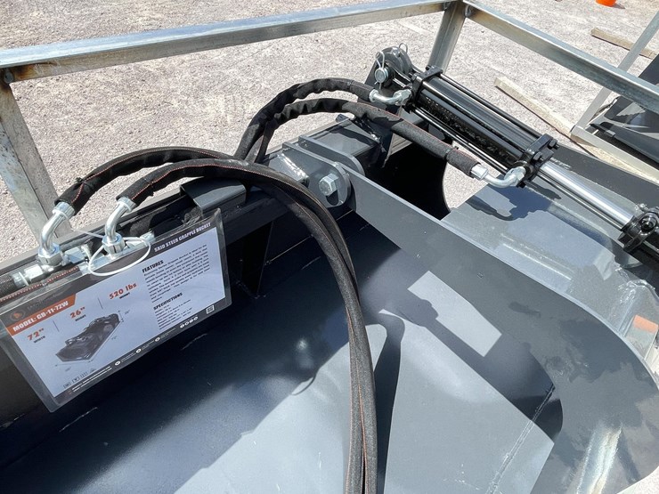#2763-•-unused-2026-wolverine-skid-steer-grapple-bucket-attachment-image-9