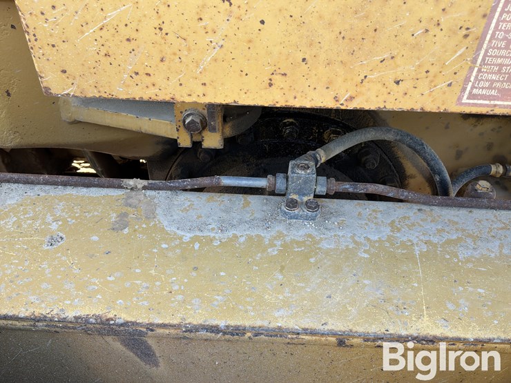 1993-caterpillar-140h-image-16