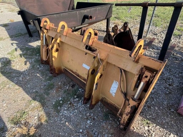 gannon-4-in-1-bucket-image-2