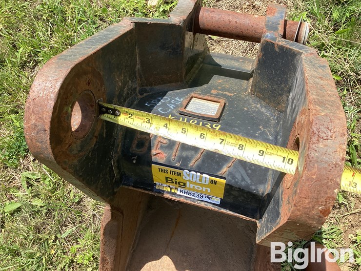 geith-580sn-18"-loader-backhoe-bucket-image-11