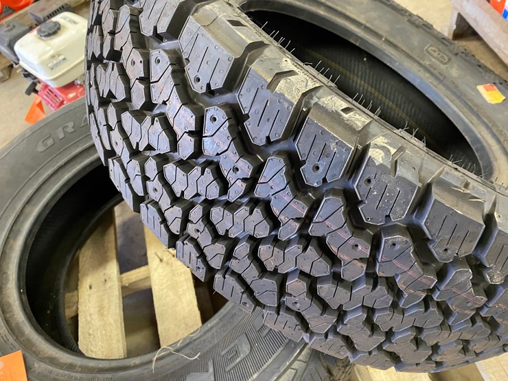 #7522-•-(2)-tires-(antigo,-wi)-image-7