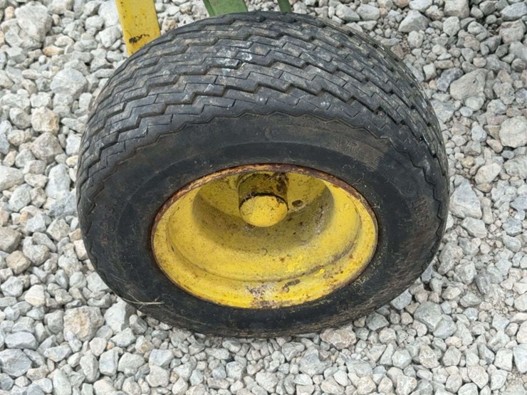 1968-john-deere-110-image-8