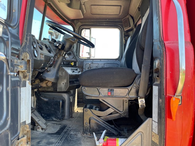 mack-dm688s-image-54