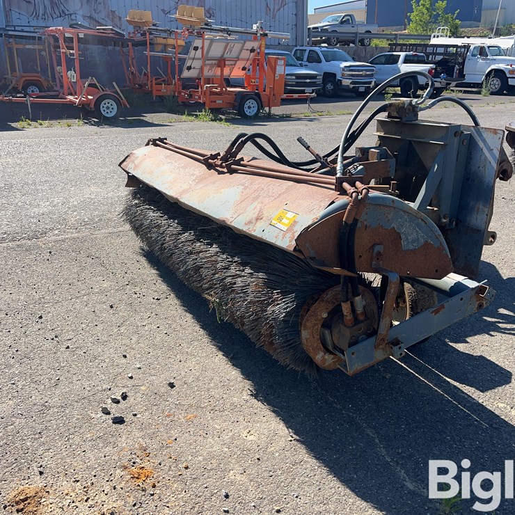 Sweepster D3208JRB01 8’ Broom Attachment